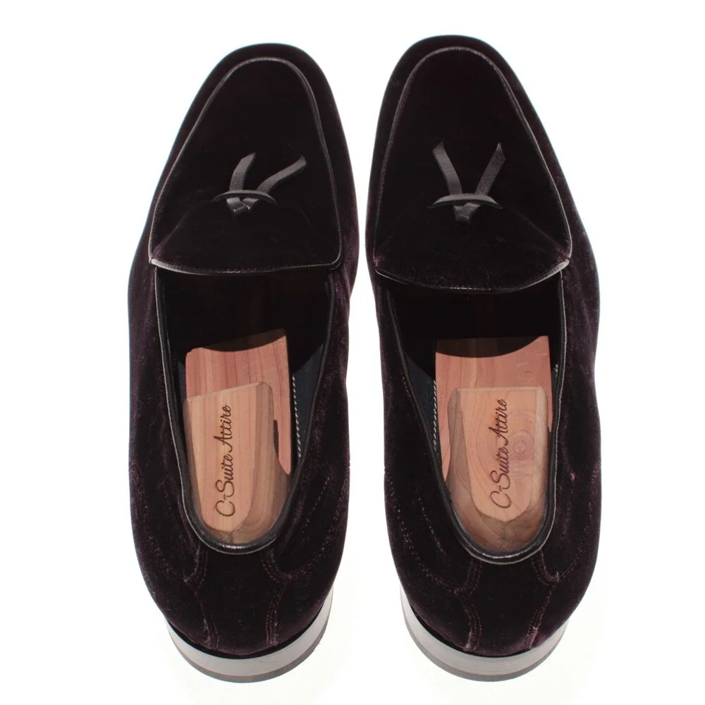 Di Bianco NWB Tasseled Slip On Loafers Size 9 US in Dark Purple Velvet